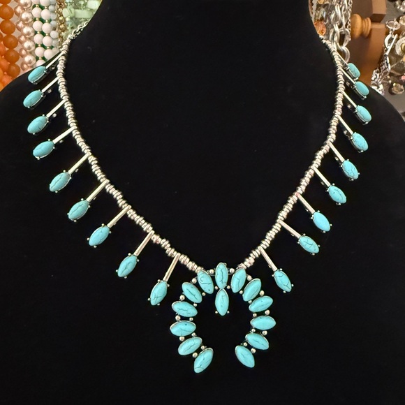 Jewelry - Southwestern Naja Crescent Necklace